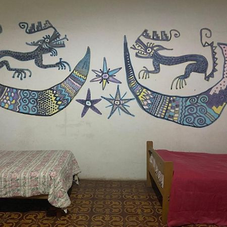 Garden Guest House Trujillo Extérieur photo